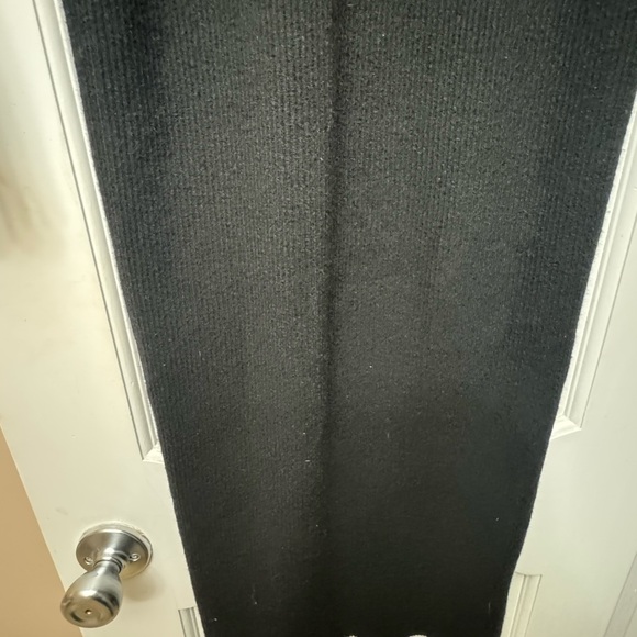 Ann Taylor Black PEARLIZED BUTTON CUFF V-NECK SWEATER DRESS - Size XS - Picture 13 of 14